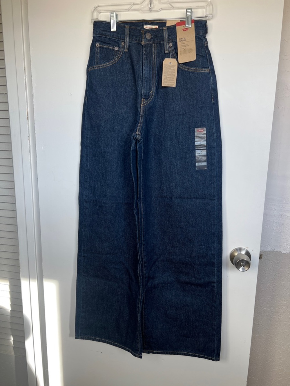 Levi's Women’s Dark Indigo Cinch Baggy Jeans